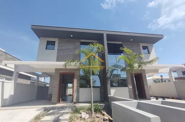 Casa a Venda na Cachoeira do Bom Jesus em Florianópolis