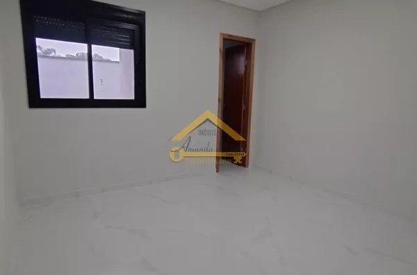 Casa Nova a Venda na Praia do Moçambique