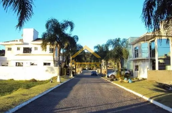 Terreno a Venda em Condomínio na Vargem Pequena