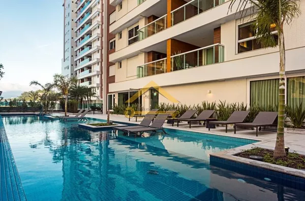 Cobertura Duplex a Venda no Centro de Florianópolis