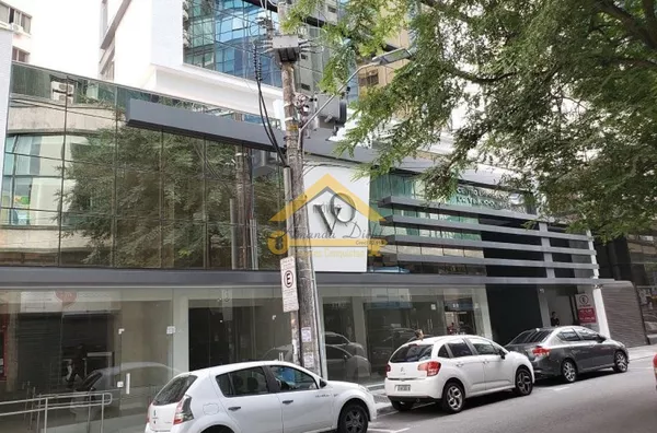 Prédio Comercial a Venda no Centro de Florianópolis