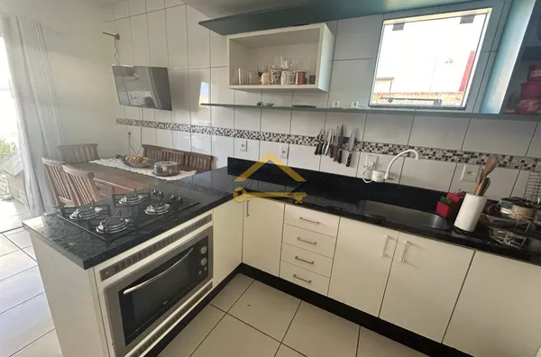 Sobrado com 2 suites, a Venda em  Ingleses, Florianópolis