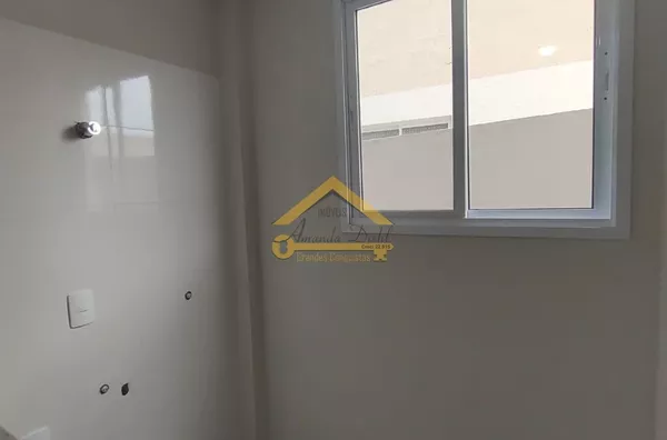 Apartamento térreo a Venda na Praia dos Ingleses