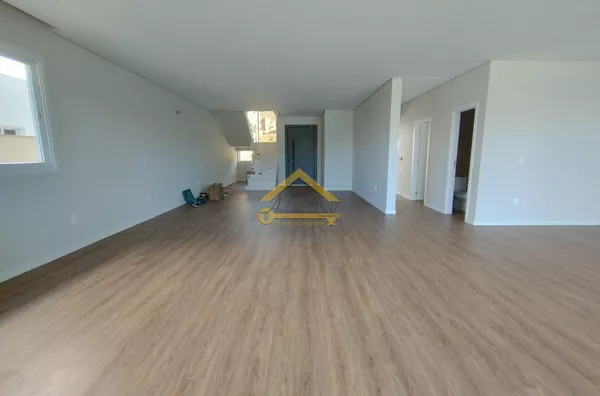 Casa a Venda em Condomínio Jardim Ingleses na Praia dos Ingleses