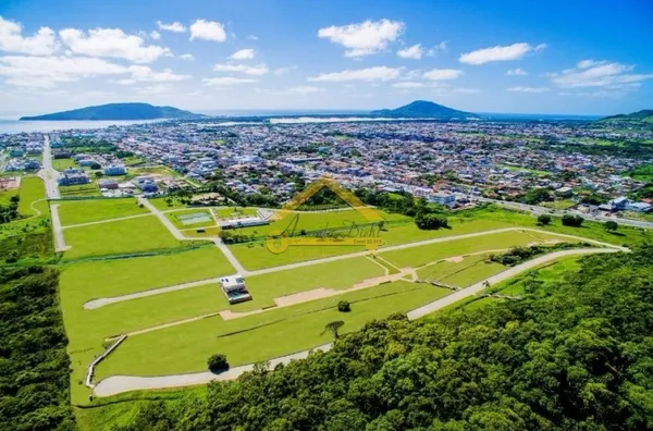 Terreno a Venda no Condomínio Jardim Ingleses