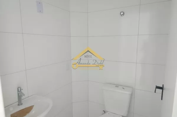 Sala comercial para aluguel anual na Praia dos Ingleses, Florianópolis