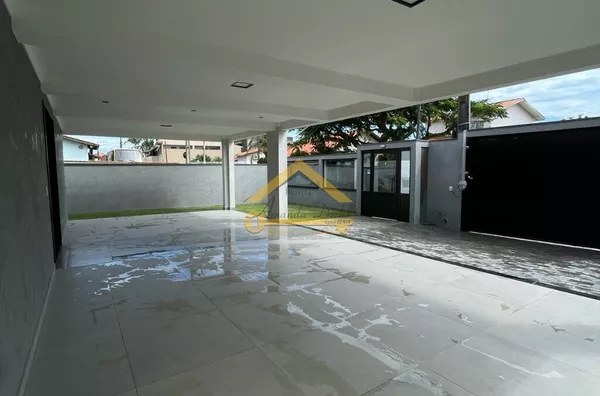 Casa 5 Quartos a Venda na Praia dos Ingleses