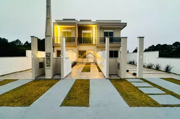 Sobrado 2 suites a Venda Alameda Rio Vermelho, Florianópolis