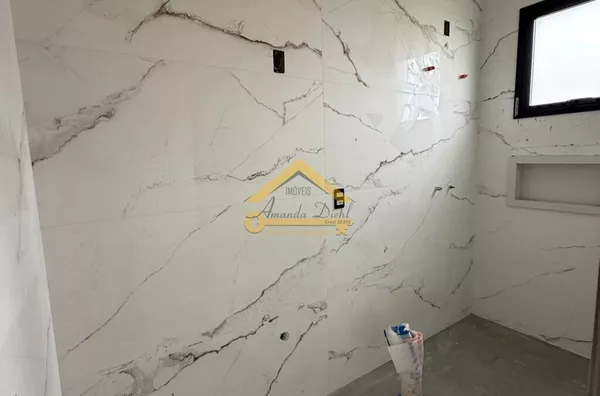 Sobrado a Venda 3 quarto(s),  Ingleses Do Rio Vermelho, Florianópolis