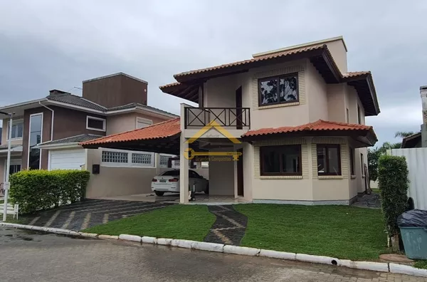 Casa a Venda no Condominio Horse Club Vargem Pequena