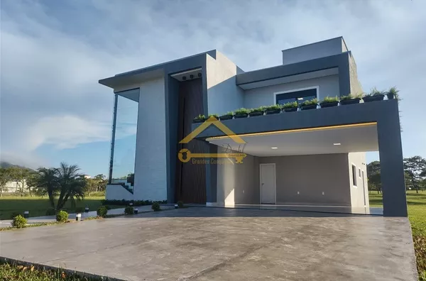 Casa em condomínio para , 3 quarto(s),  Ingleses Do Rio Vermelho, Florianópolis