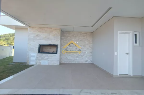 Casa a Venda, Condomínio Jardim Ingleses, Praia dos Ingleses em Florianópolis