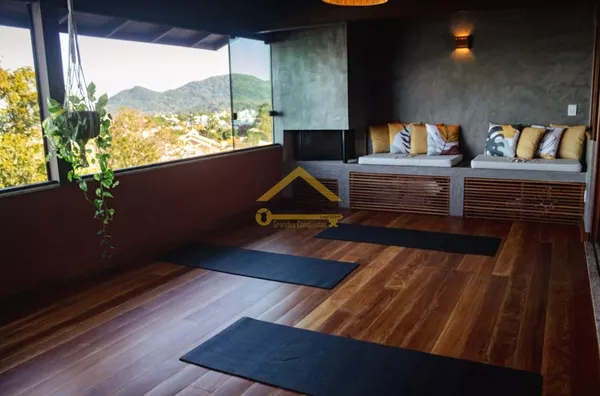 Casa a Venda na Lagoa Da Conceição, Florianópolis