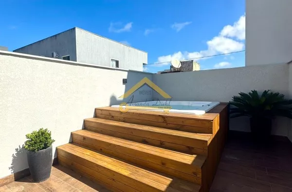 Sobrado Mobiliado a Venda, Praia do Santinho em Florianopolis