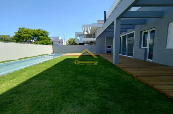 Casa para venda, 5 quarto(s),  Jurere Internacional, Florianópolis