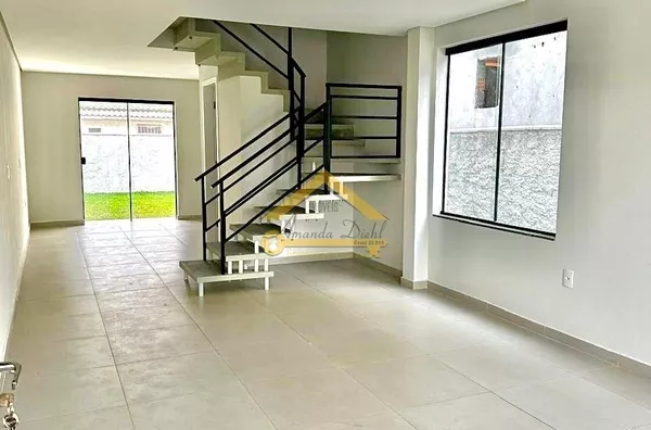 Sobrado a Venda no Rio Vermelho, Florianópolis