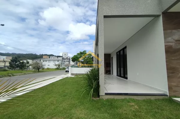 Casa a Venda, 3 quartos,  Cachoeira Do Bom Jesus, Florianópolis