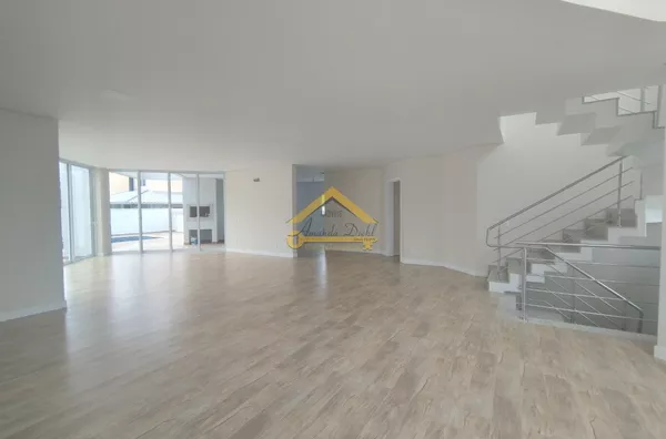 Casa a Venda em Rio Vermelho, Florianópolis