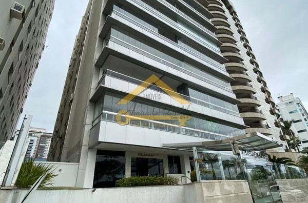 Apartamento a Venda no Centro de Florianópolis