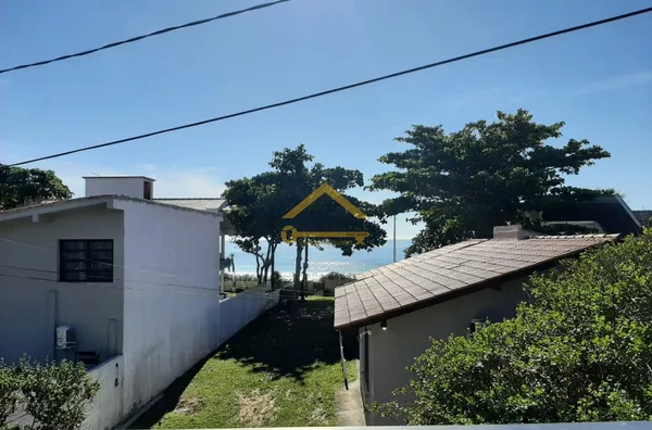 Casa a Venda pertinho do Mar, na Praia dos Ingleses