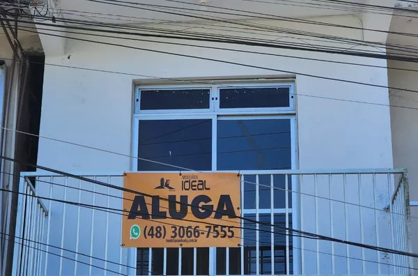 Apartamento para aluguel, 2 quarto(s),  Potecas, São José