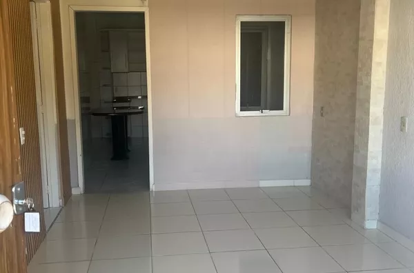 Casa para aluguel, 1 quarto(s),  Forquilhinha, São José