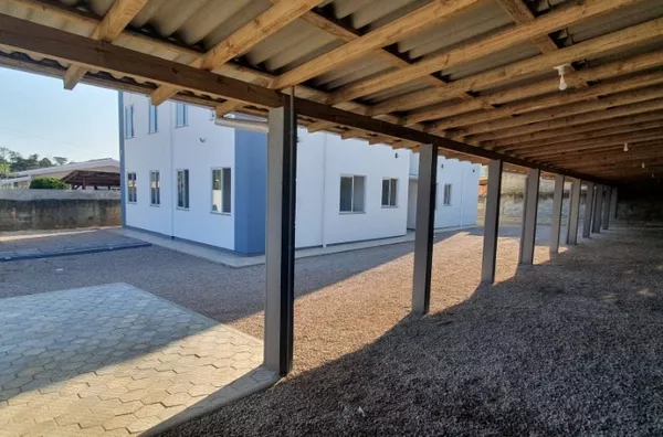 Apartamento para Alugar em Potecas