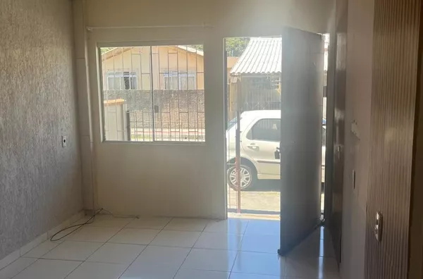 Casa para aluguel, 1 quarto(s),  Forquilhinha, São José
