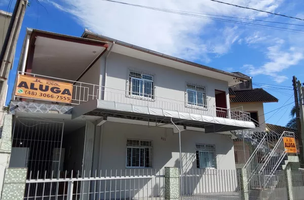 Casa para aluguel, 3 quarto(s),  Forquilhinha, São José