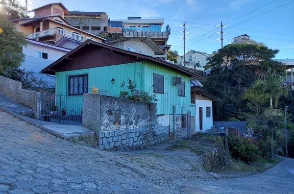 Casa para aluguel, 2 quarto(s),  Roçado, São José