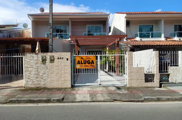 Sobrado 02 dormitorios para aluguel,  Potecas, São José