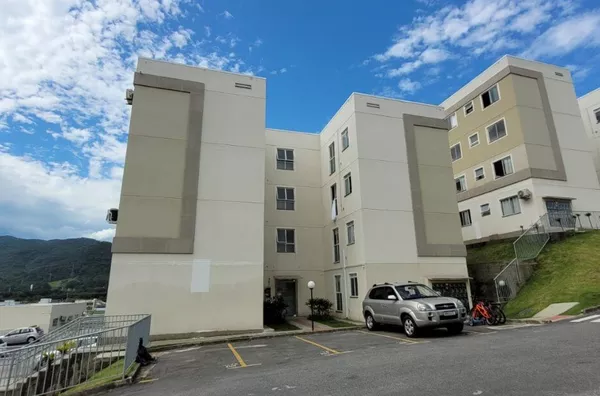 Apartamento térreo para alugar no Bella Vista