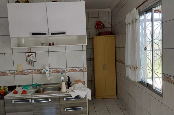 Casa para aluguel, 3 quarto(s),  Praia Comprida, São José