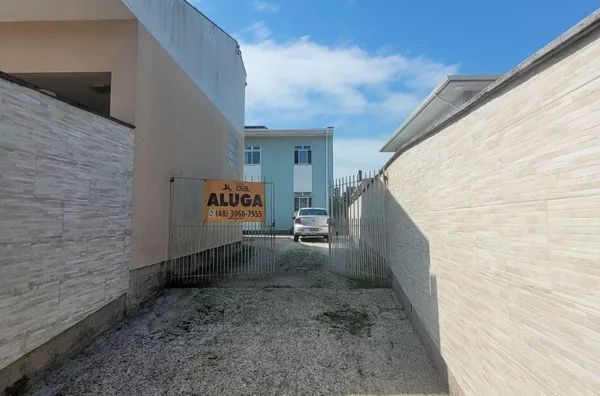 Apartamento 02 quartos para alugar no Roçado
