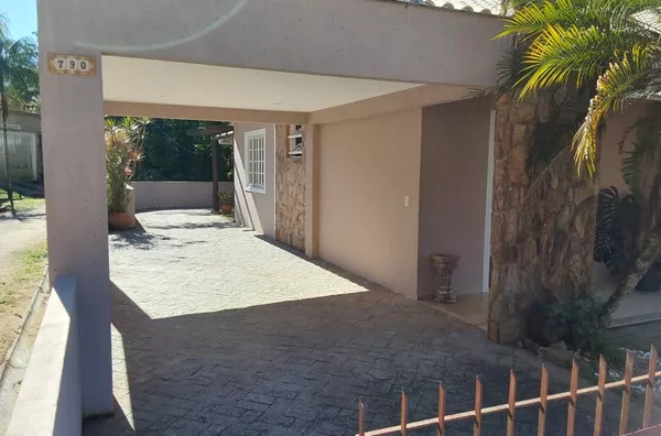 Casa para venda, 3 quarto(s),  Colônia Santana, São José