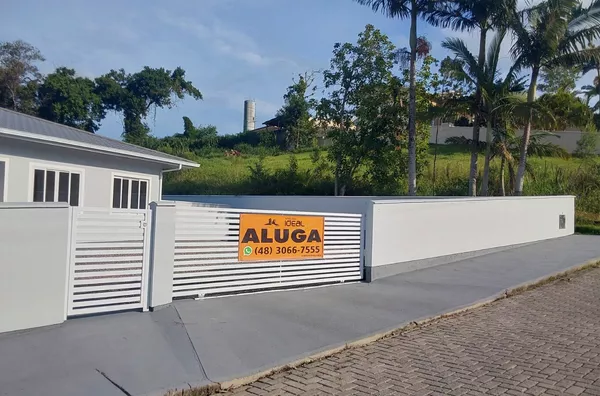 Casa para aluguel, 2 quarto(s),  Forquilhas, São José