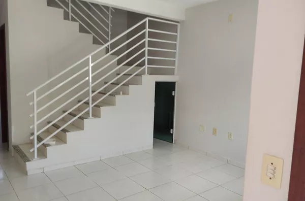 Sobrado 02 dormitorios para aluguel,  Potecas, São José