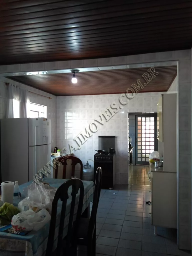 Casa à venda com 4 quartos, 302m² - Foto 5