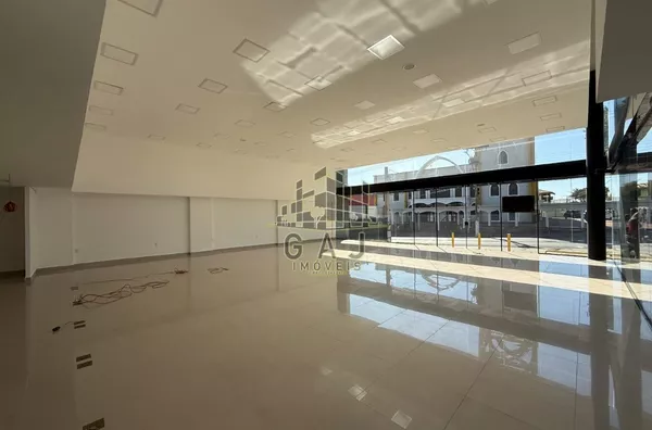 Salão comercial 290m² em Avenida NOVO São Manoel - Americana/SP