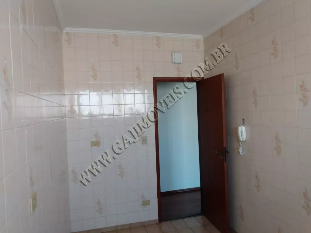 Apartamento à venda e aluguel com 3 quartos, 90m² - Foto 3