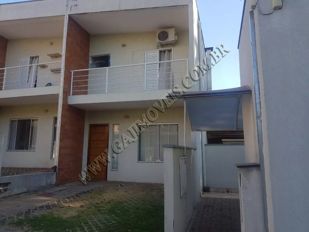 Casa à venda com 3 quartos, 80m² - Foto 18