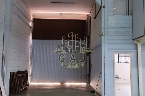 Salão industrial com 2040m² e 2 entradas - Distrito Industrial I - SBO/SP