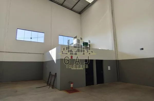 Salão industrial NOVO 750m² em condomínio Cintec - SBO/SP