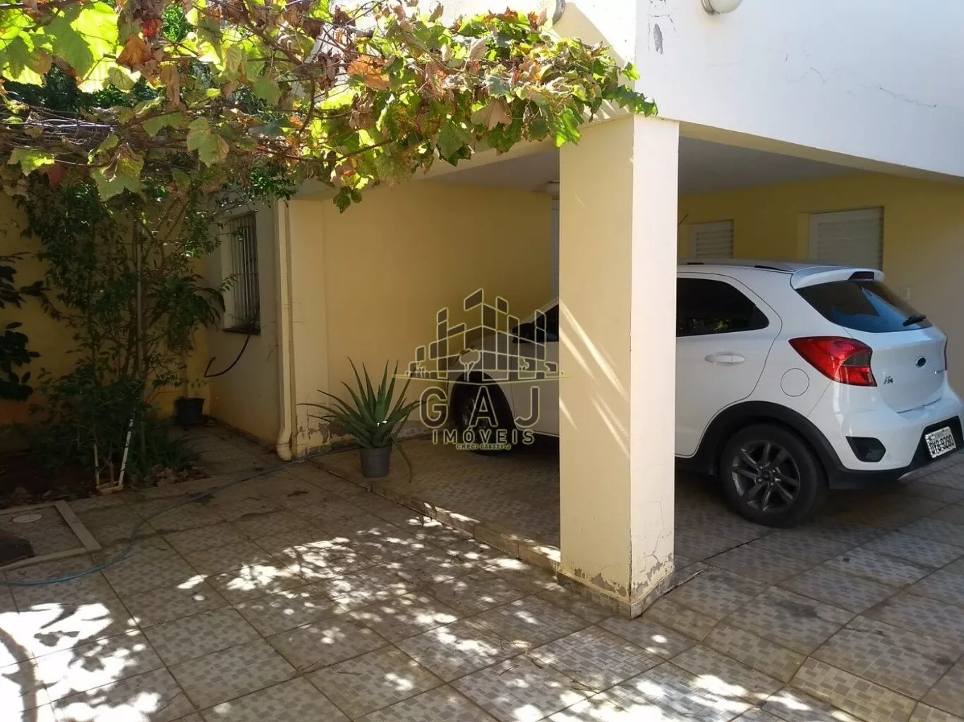 Casa à venda com 3 quartos, 240m² - Foto 10