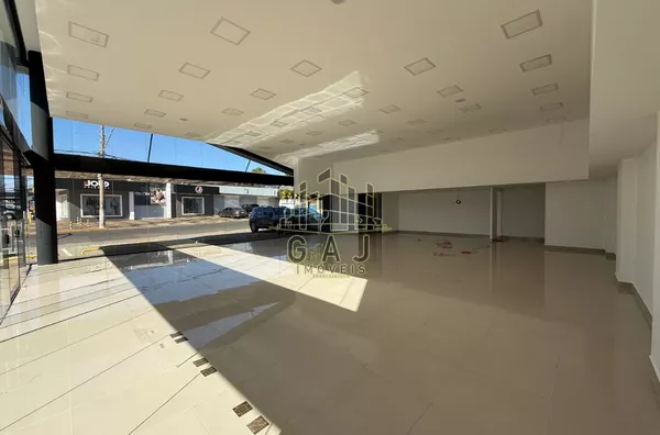 Salão comercial 290m² em Avenida NOVO São Manoel - Americana/SP