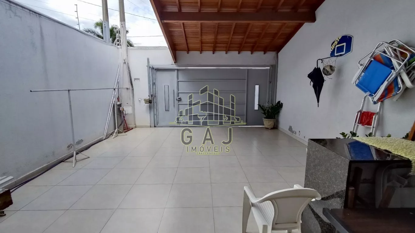 Casa à venda com 3 quartos, 98m² - Foto 8