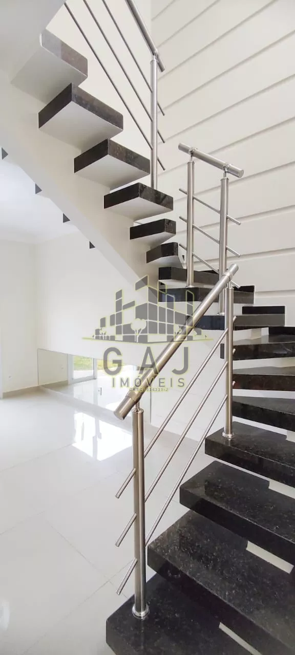 Casa à venda com 3 quartos, 183m² - Foto 8