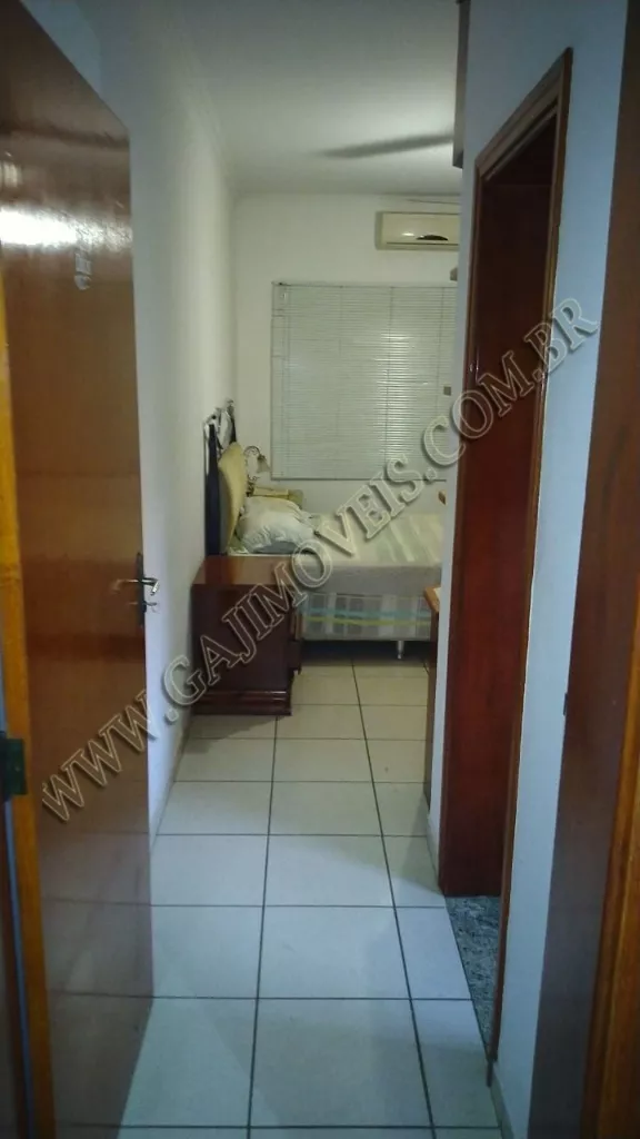 Casa à venda com 5 quartos, 530m² - Foto 9