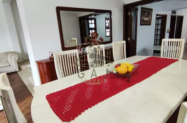 Sobrado 6 dorms c/ suíte + prédio comercial Jd Progresso - Americana/SP