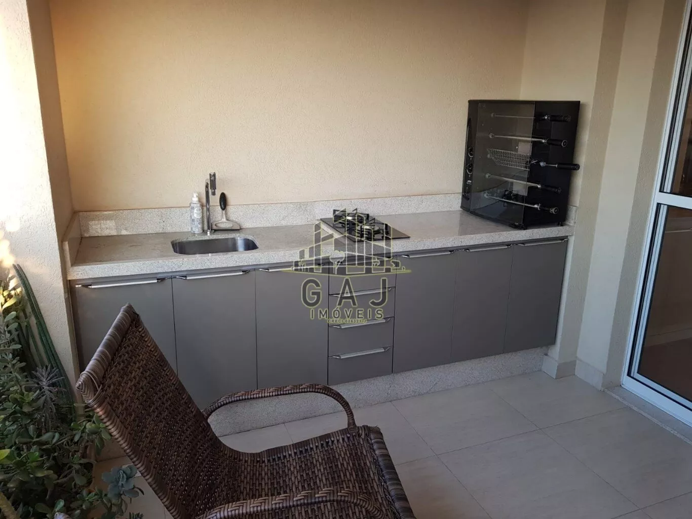 Apartamento à venda com 3 quartos, 86m² - Foto 10